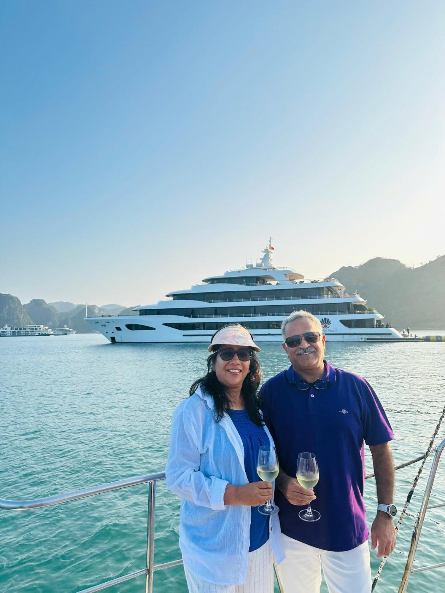 Scarlet Pearl Cruises - Wonder On Lan Ha Bay Hotell Ha Long Eksteriør bilde