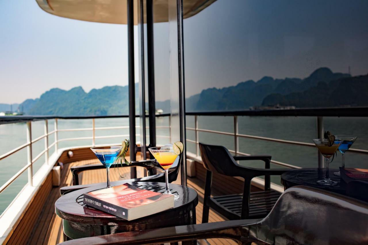 Scarlet Pearl Cruises - Wonder On Lan Ha Bay Hotell Ha Long Eksteriør bilde