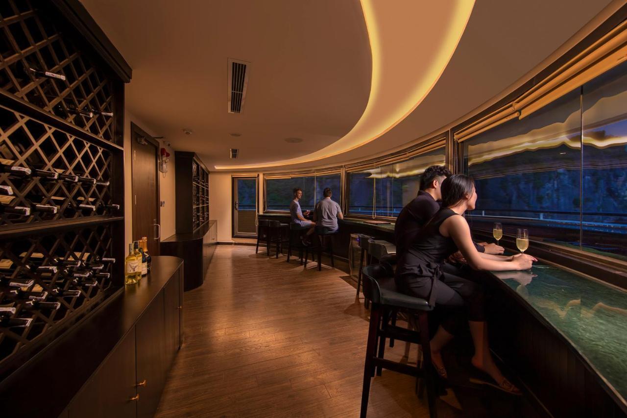 Scarlet Pearl Cruises - Wonder On Lan Ha Bay Hotell Ha Long Eksteriør bilde