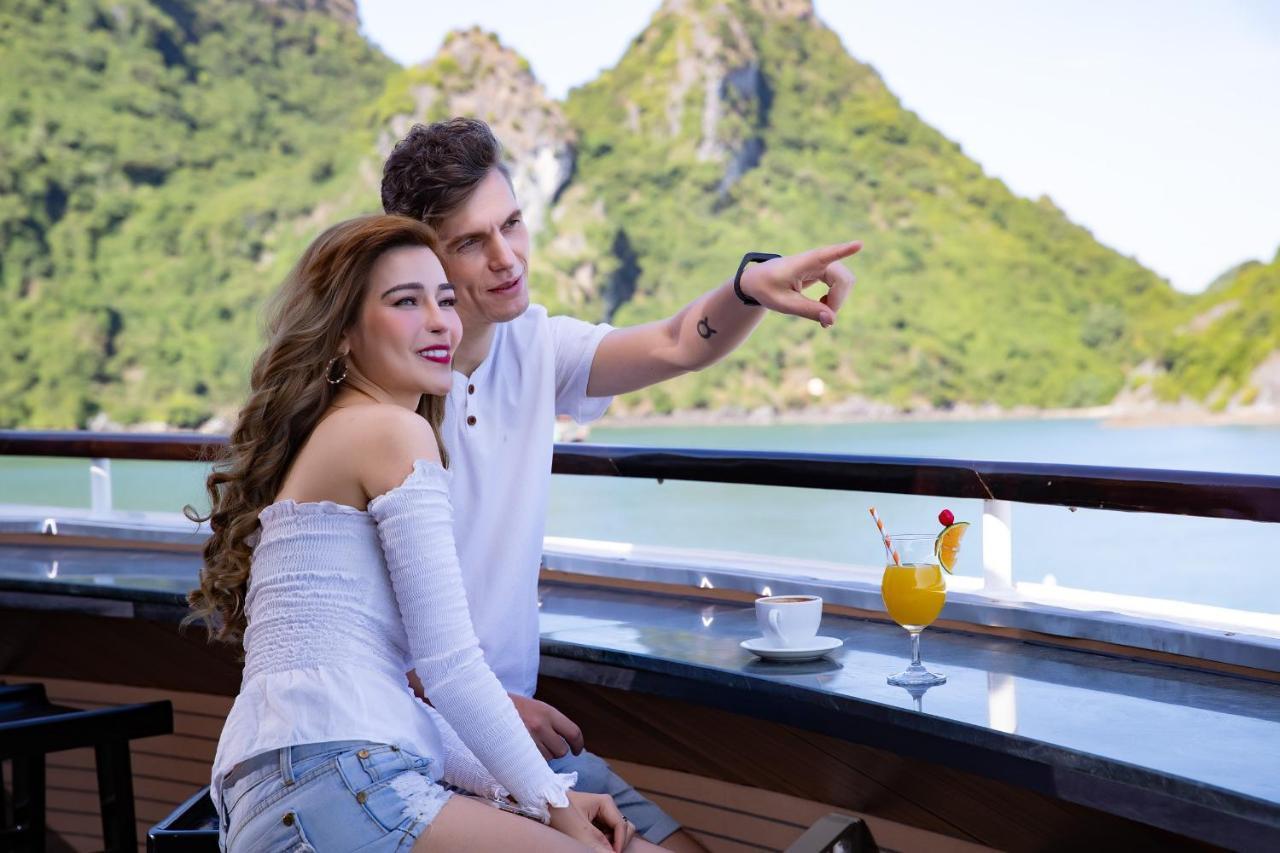 Scarlet Pearl Cruises - Wonder On Lan Ha Bay Hotell Ha Long Eksteriør bilde